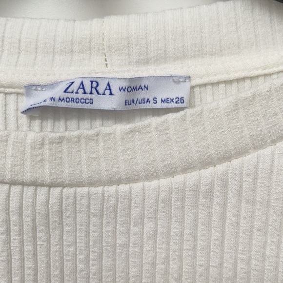Zara Knit Crop Top with Buttons - Picture 4 of 5